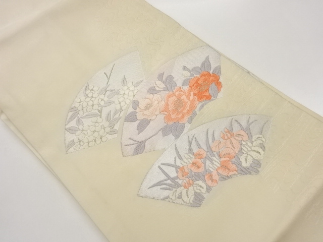 地紙に花々模様織出し名古屋帯